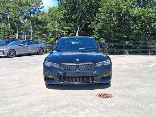 2022 BMW 330 330i
