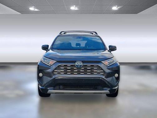 2019 Toyota RAV4 Hybrid SE