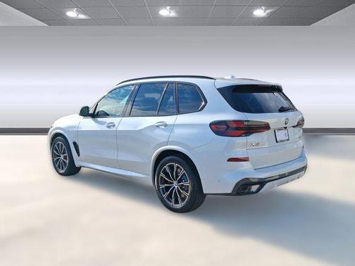 2026 BMW X5 PHEV xDrive50e