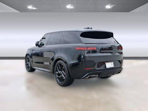 2024 Land Rover Range Rover Sport SE