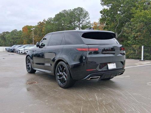 2024 Land Rover Range Rover Sport SE