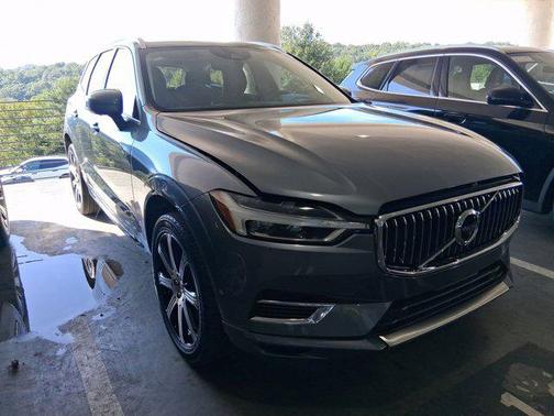 2021 Volvo XC60 Recharge Plug-In Hybrid T8 Inscription