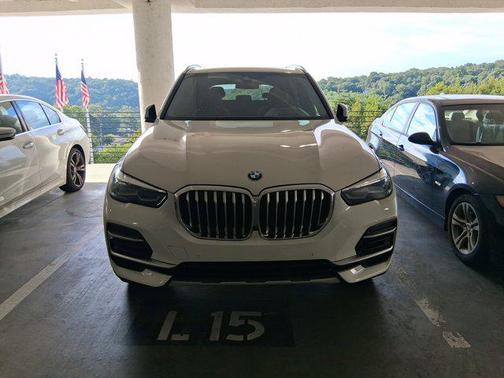 2022 BMW X5 sDrive40i