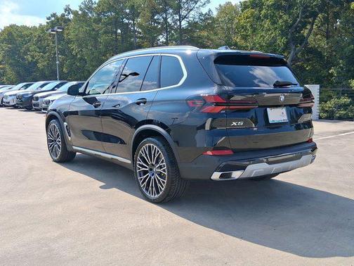 2026 BMW X5 sDrive40i