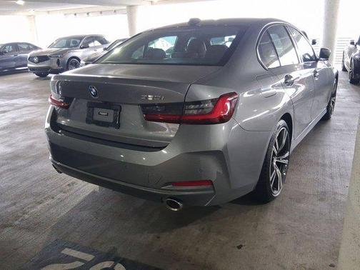2023 BMW 330 330i