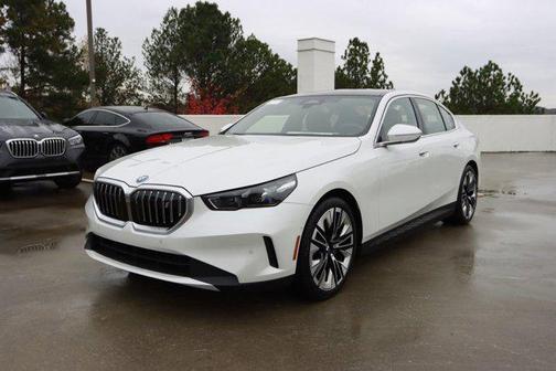 2025 BMW i5 xDrive40