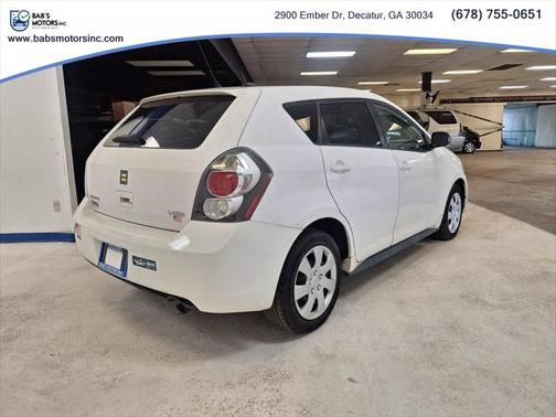 2010 Pontiac Vibe Base