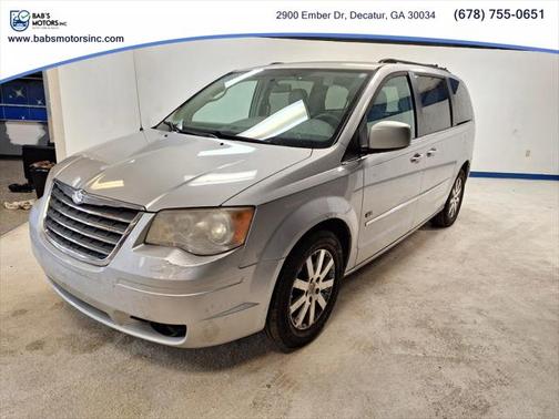 2009 Chrysler Town & Country Touring