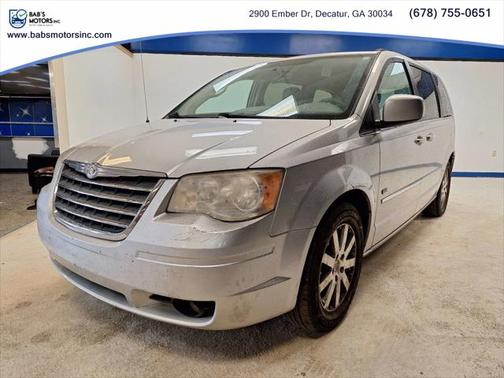 2009 Chrysler Town & Country Touring