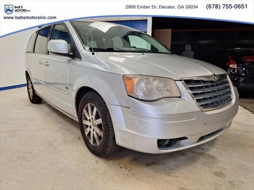 2009 Chrysler Town & Country Touring