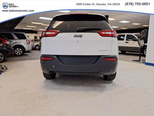 2015 Jeep Cherokee Sport