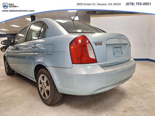 2009 Hyundai Accent SE