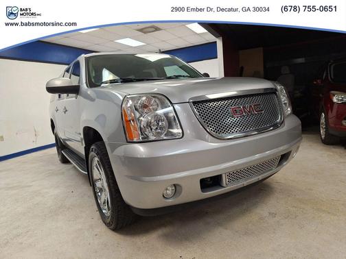 2010 GMC Yukon XL Denali