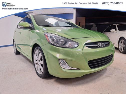 2013 Hyundai Accent SE