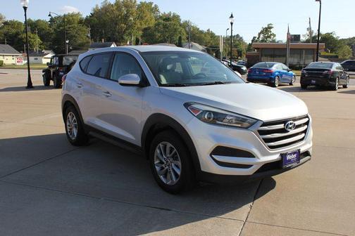 2018 Hyundai TUCSON SE