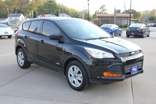 2016 Ford Escape S
