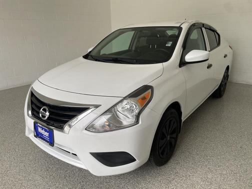 2019 Nissan Versa 1.6 S+