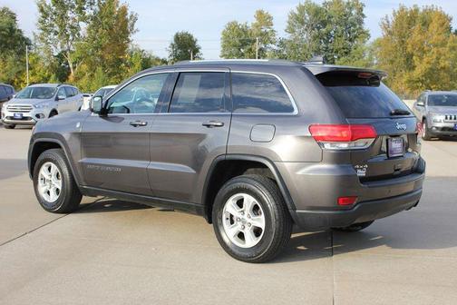 2017 Jeep Grand Cherokee Laredo