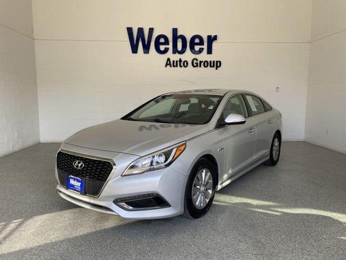 2016 Hyundai SONATA Hybrid SE