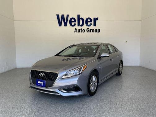 2016 Hyundai SONATA Hybrid SE