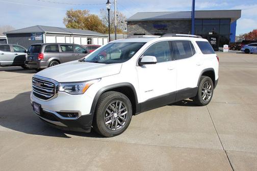 2017 GMC Acadia SLT-1