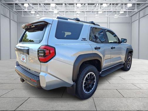 2025 Toyota 4Runner TRD Off Road