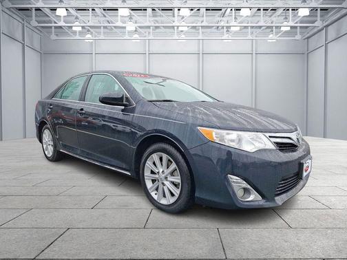 2014 Toyota Camry XLE