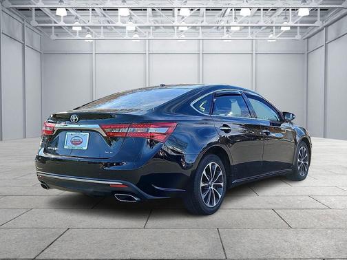 2016 Toyota Avalon XLE Premium
