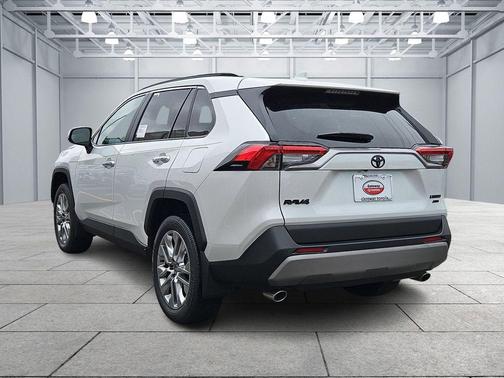 2025 Toyota RAV4 Limited