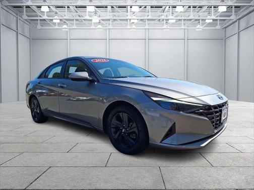 2021 Hyundai ELANTRA HEV Blue
