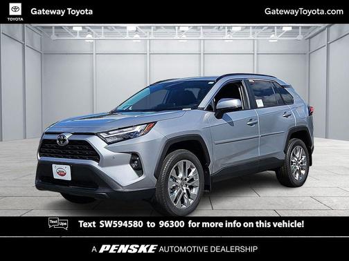 2025 Toyota RAV4 XLE Premium