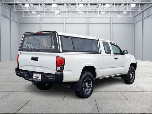 2020 Toyota Tacoma SR