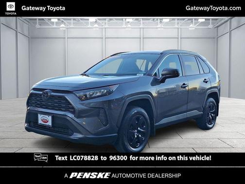 2020 Toyota RAV4 LE