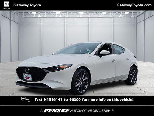 2022 Mazda Mazda3 FWD w/Select Package