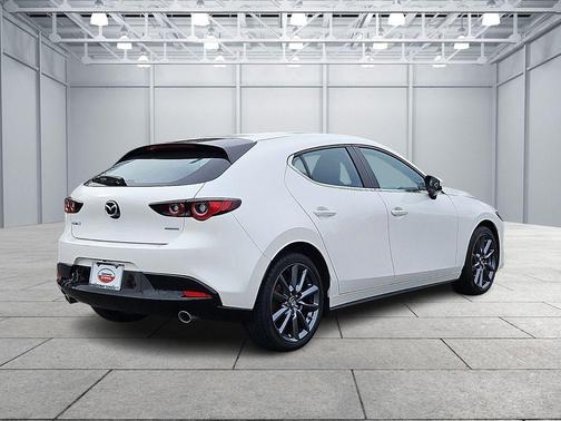 2022 Mazda Mazda3 FWD w/Select Package