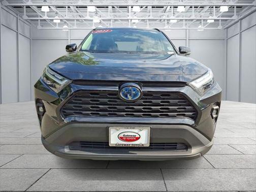 2022 Toyota RAV4 Hybrid XLE Premium
