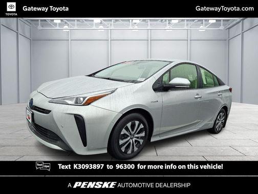 2019 Toyota Prius LE