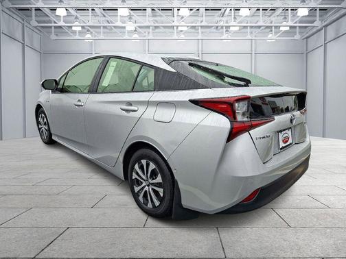 2019 Toyota Prius LE