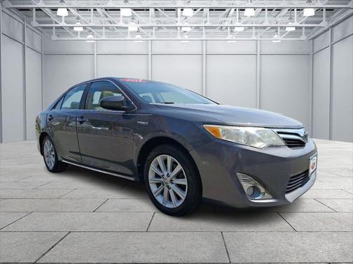 2012 Toyota Camry Hybrid XLE