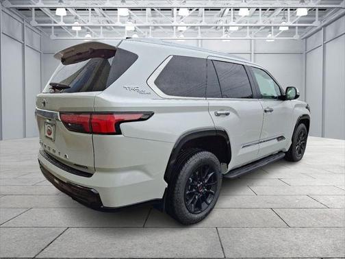 2025 Toyota Sequoia Base