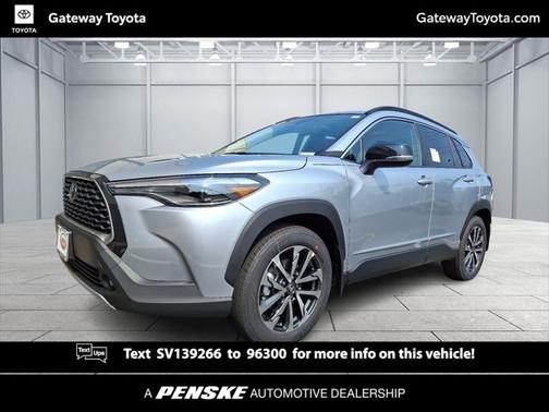 2025 Toyota Corolla Cross XLE