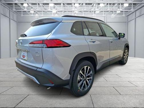 2025 Toyota Corolla Cross XLE