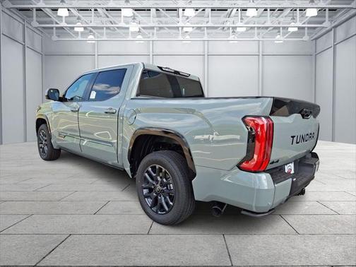 2025 Toyota Tundra Platinum