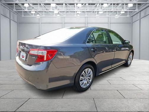 2013 Toyota Camry LE