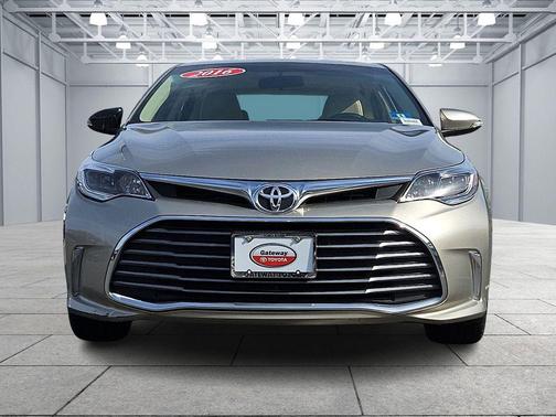 2016 Toyota Avalon XLE