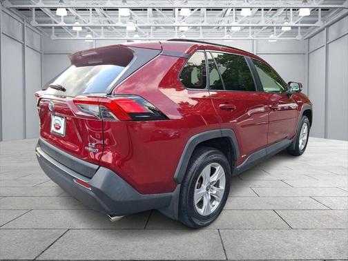 2019 Toyota RAV4 Hybrid LE