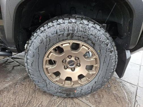 2025 Toyota 4Runner TRD Off Road