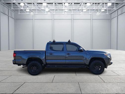 2020 Toyota Tacoma SR