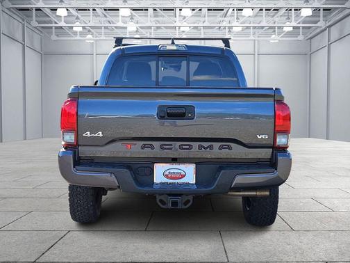 2020 Toyota Tacoma SR