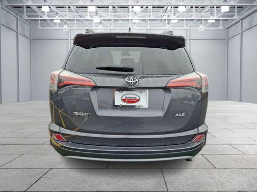 2018 Toyota RAV4 Adventure